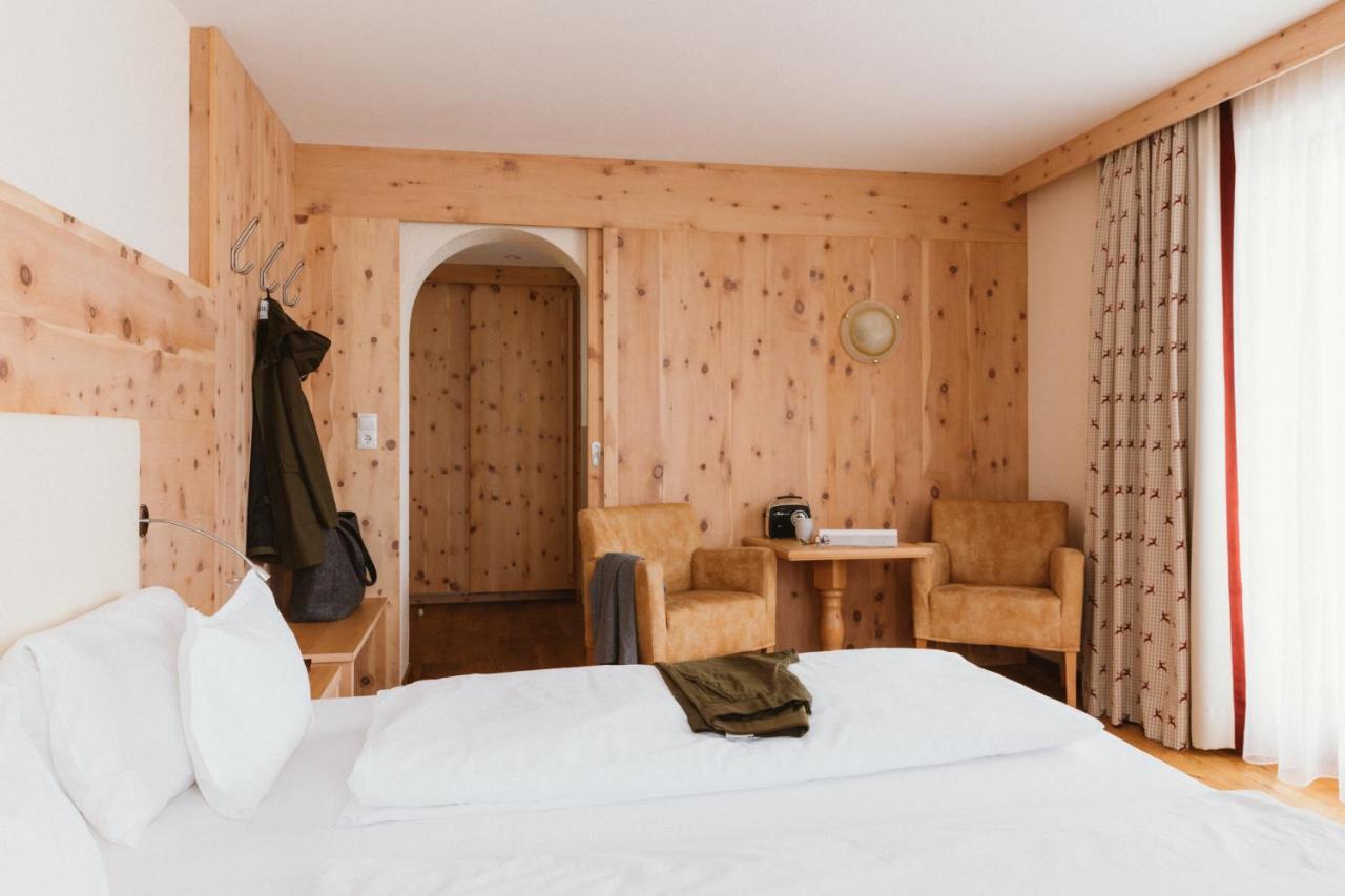 Gartenhotel Linde 4 Sterne Superior Ried im Oberinntal Dış mekan fotoğraf