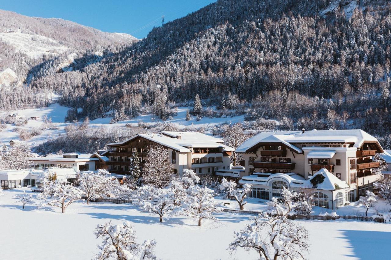 Gartenhotel Linde 4 Sterne Superior Ried im Oberinntal Dış mekan fotoğraf