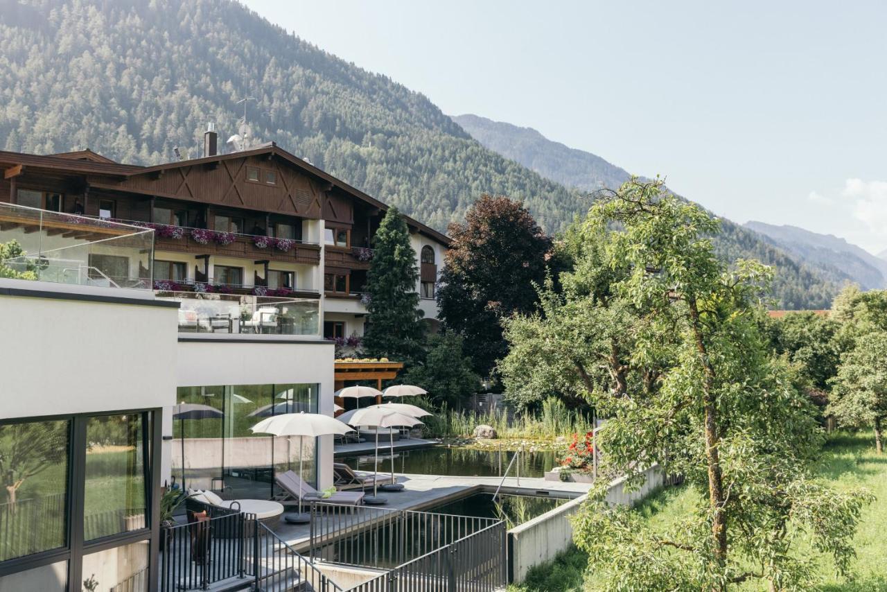 Gartenhotel Linde 4 Sterne Superior Ried im Oberinntal Dış mekan fotoğraf
